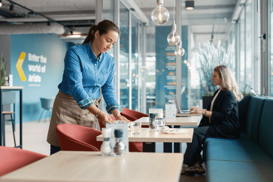 cateringmedewerker vacature Utrecht Lunetten parttime