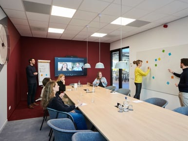 vergaderen op locatie