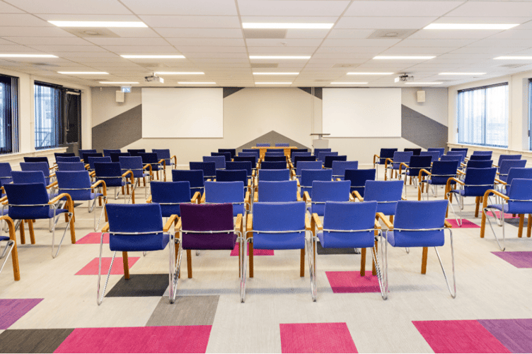 Theatheropstelling aristo amsterdam